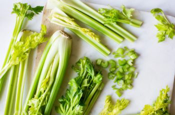 How Long Does Celery Last In The Fridge? (Quick Facts)