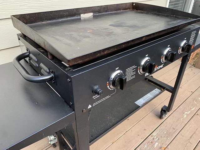 THE LIMITATIONS OF USING THE BLACKSTONE 36” GRIDDLE THE LIMITATIONS OF USING THE BLACKSTONE 36” GRIDDLE