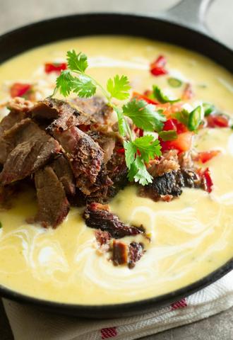 BRISKET QUESO