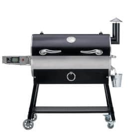 Mid-range Line : Recteq RT-700 vs Traeger Ironwood 650 Comparison Mid-range Line : Recteq RT-700 vs Traeger Ironwood 650 Comparison