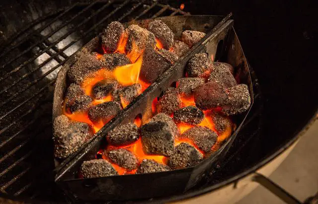 How To Put Out A Charcoal Grill
