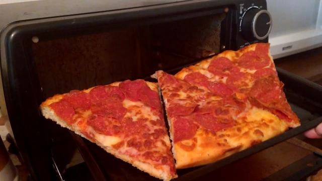 Best Way To Reheat Little Caesars Pizza Best Way To Reheat Little Caesars Pizza