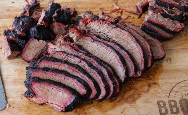 BUILDING THE BARK ON YOUR BRISKET