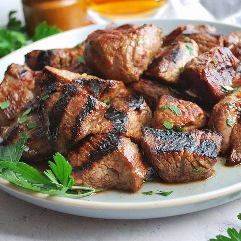 STEAK TIPS