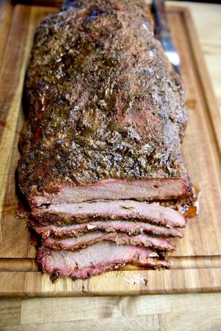 SMOKED BRISKET WITH BROWN SUGAR DRY RUB SMOKED BRISKET WITH BROWN SUGAR DRY RUB