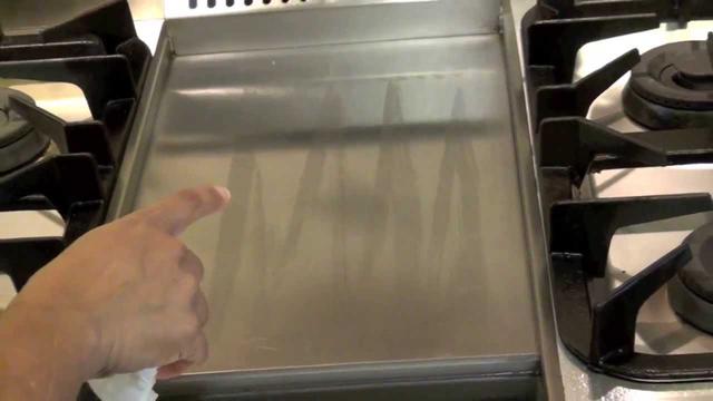 HOW TO EFFICIENTLY SEASON A STAINLESS STEEL GRIDDLE? HOW TO EFFICIENTLY SEASON A STAINLESS STEEL GRIDDLE?