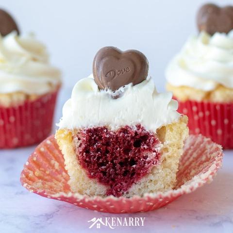 Hidden Hearts Cupcakes Hidden Hearts Cupcakes