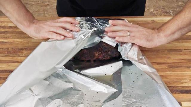 How to Wrap a Pork Butt in Aluminum Foil (Texas Crutch) How to Wrap a Pork Butt in Aluminum Foil (Texas Crutch)