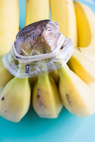 How to Extend the Shelf Life of Bananas How to Extend the Shelf Life of Bananas