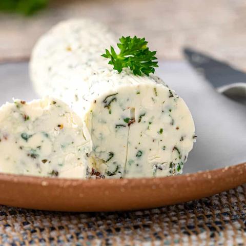 HOW TO MAKE BLUE CHEESE BUTTER HOW TO MAKE BLUE CHEESE BUTTER