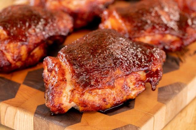 TRIMMING AND PREPARING SMOKED CHICKEN THIGHS